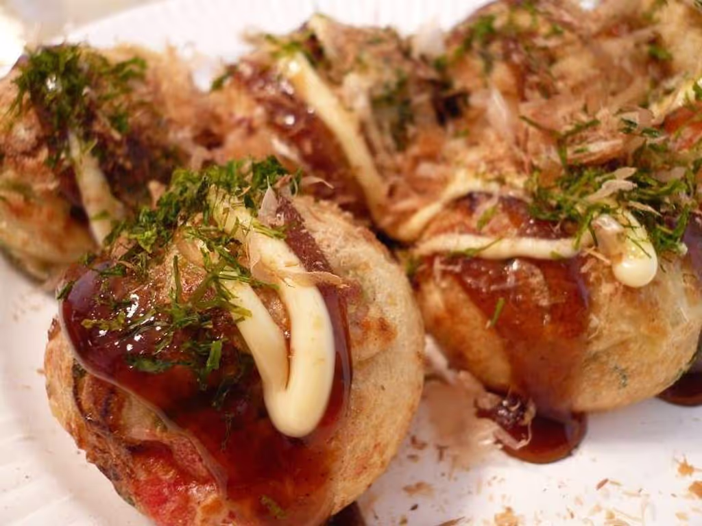 Osaka Private Tour - Takoyaki
Osaka's soul food!
You can choose Make Your Own Takoyaki experience
