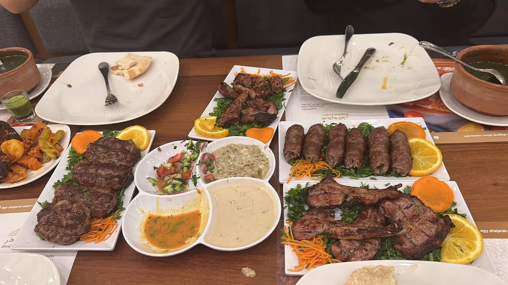 Giza Private Tour - Traditional food