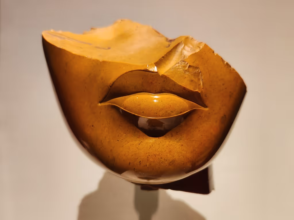 New York Private Tour - Fragment of a Queen's Face, Egyptian Art