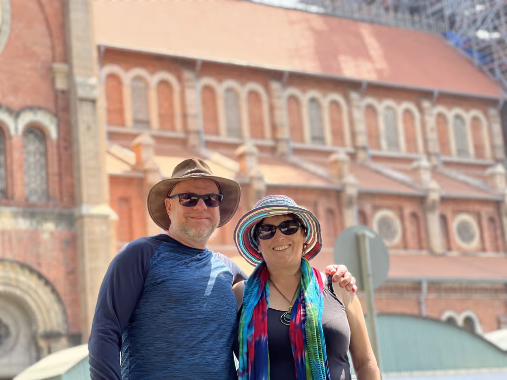 Ho Chi Minh Private Tour - Husband and wife from Australia