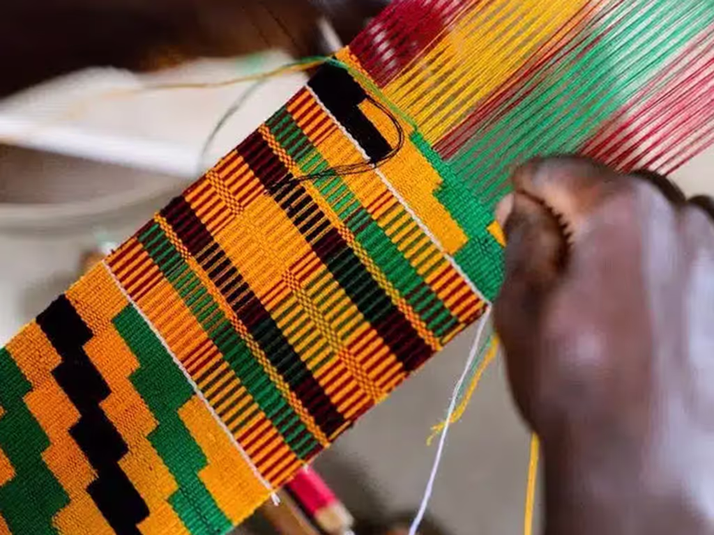 Kumasi Private Tour - Bopnwire Kente Village