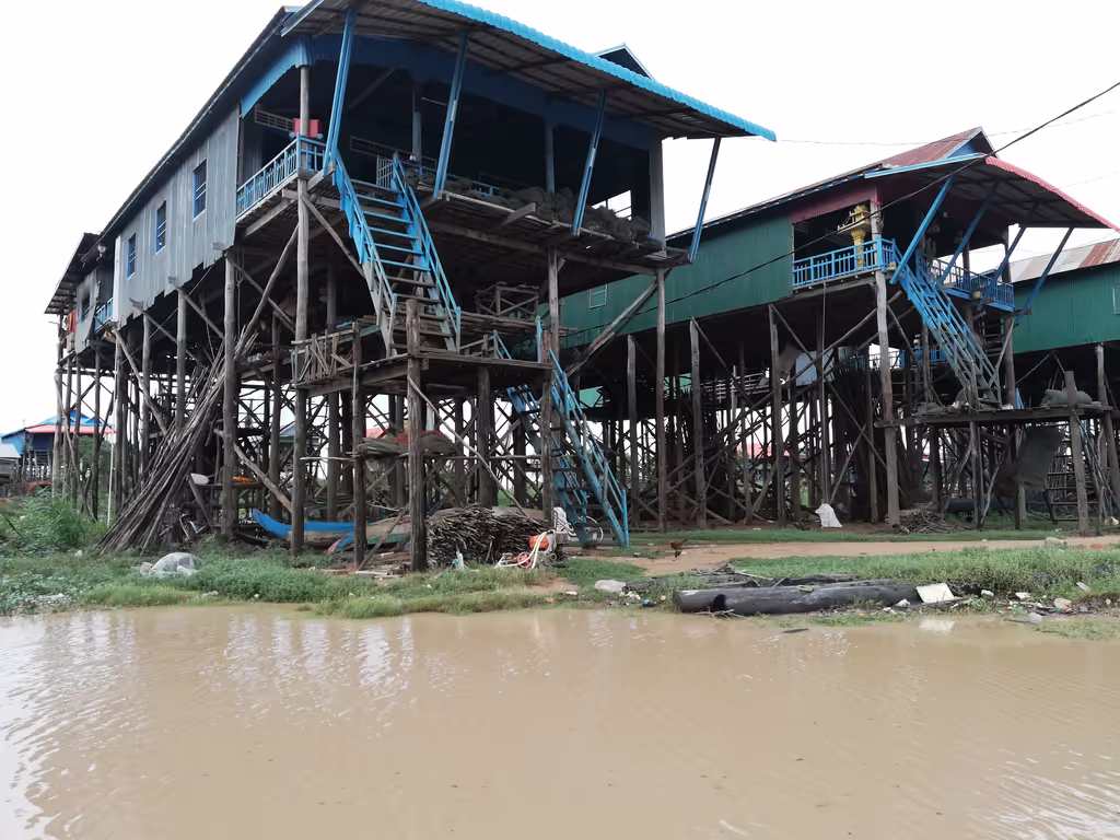 Siem Reap Private Tour - Kompong Pluk village