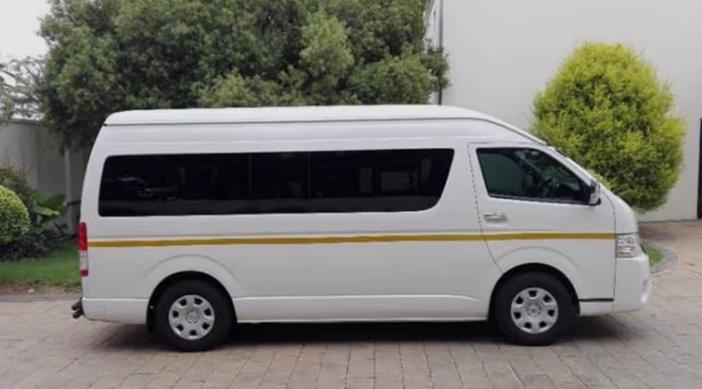 Cape Town Private Tour - Toyota Quantum - 13 seater