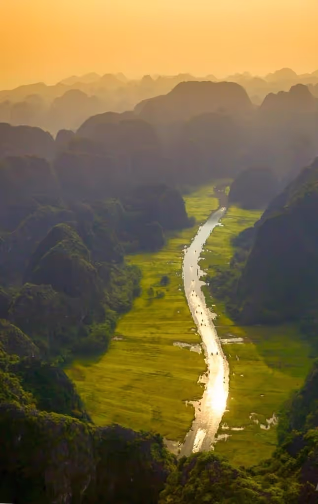 Hanoi Private Tour - The view from dancing cave