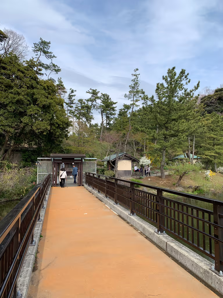 Yokohama Private Tour - Sankeien Garden