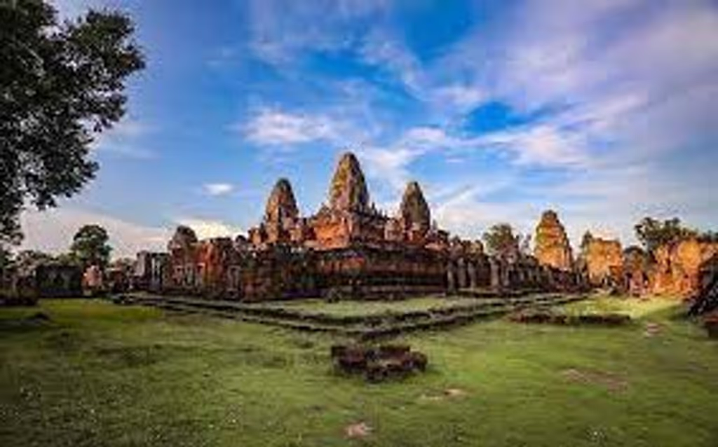 Siem Reap Private Tour - Pre Rup temple