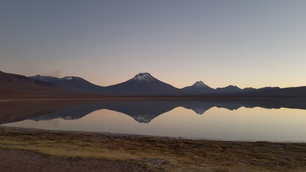 San Pedro de Atacama Private Tour - Hidden gem, Lejía Lagoon