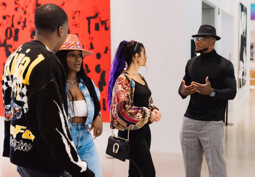 Miami Private Tour - Learn about the different styles ..