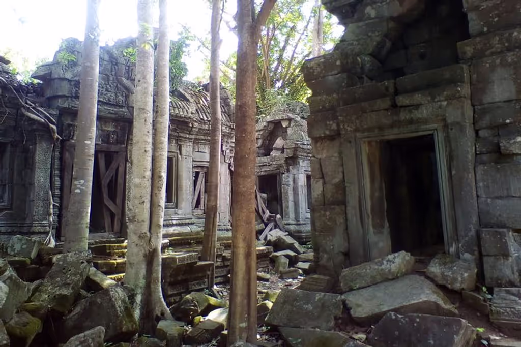 Siem Reap Private Tour - Banteay Ampil Temple, Siem Reap