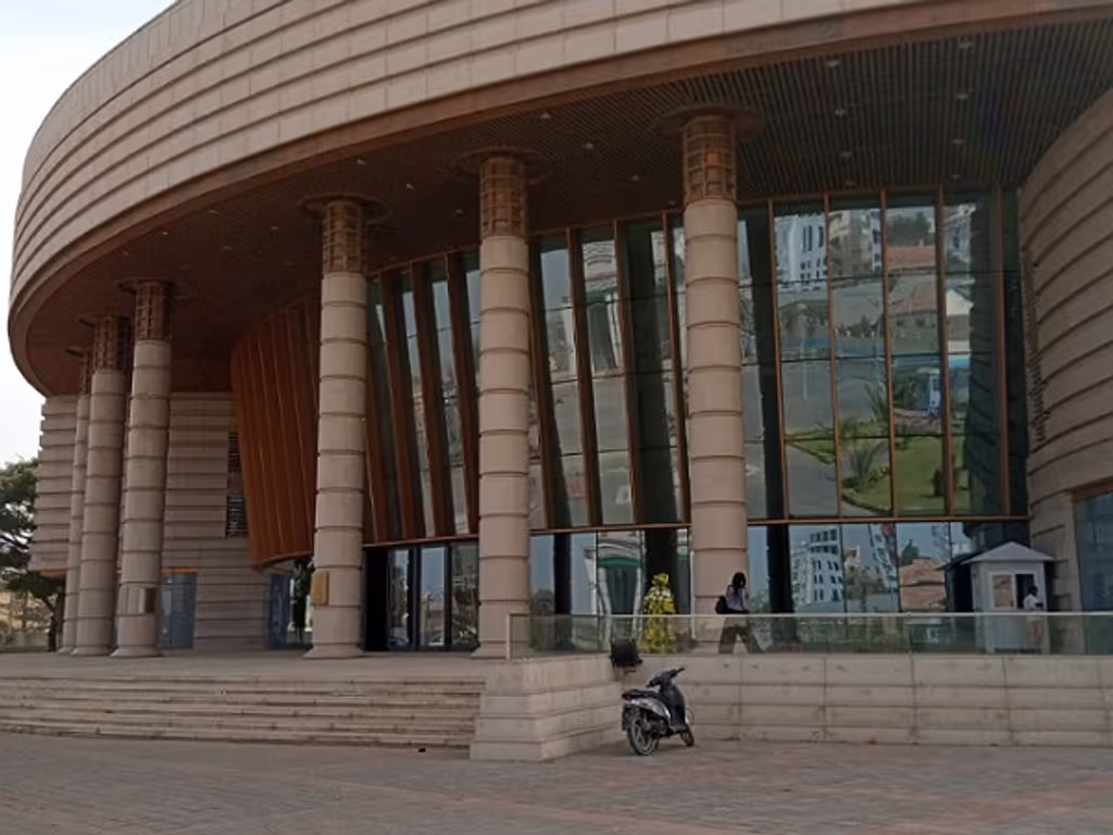 Dakar Private Tour - The Museum Of Black Civilisations