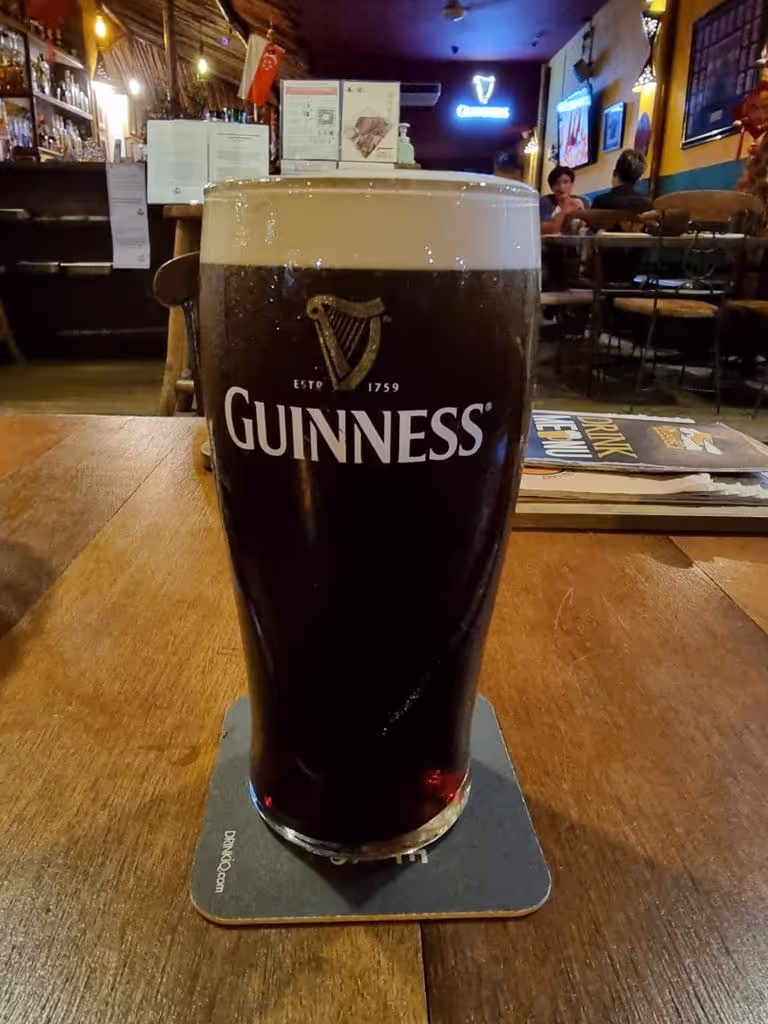 Singapore Private Tour - Alcohol