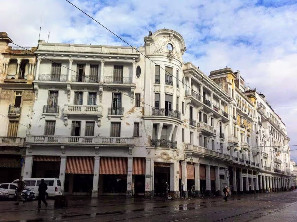 Casablanca Private Tour - There is another Casablanca – a modern one. It is a metropolis filled with crazy energy, the most promising city in the Arab world. Innovative technologies, beautiful modern architecture and designer areas are born here. Casablanca is the centre of street art, fighting for the rights of women and sexual minorities. TEDx lectures and eco-projects occur in the city's mosques, and Catholic nuns teach computer programming to children.