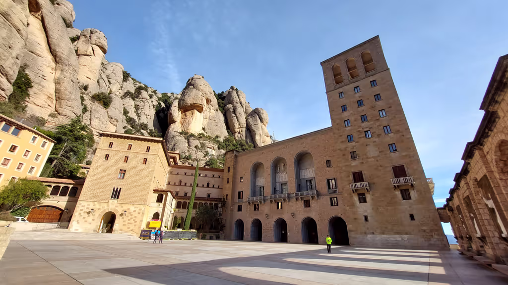 Barcelona Private Tour - null