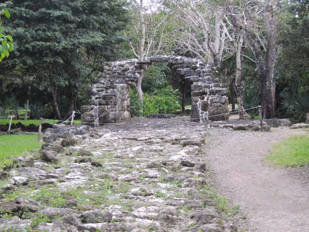 Cozumel Private Tour - The Arc
This classic Mayan arch provides an entrance to the Central Plaza of  of San Gervasio. You passed through this arch walking through a Sacbé that interconnects the site. 