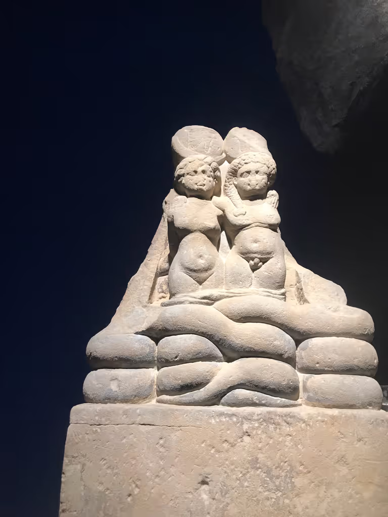 Alexandria Private Tour - Master piece of greec art