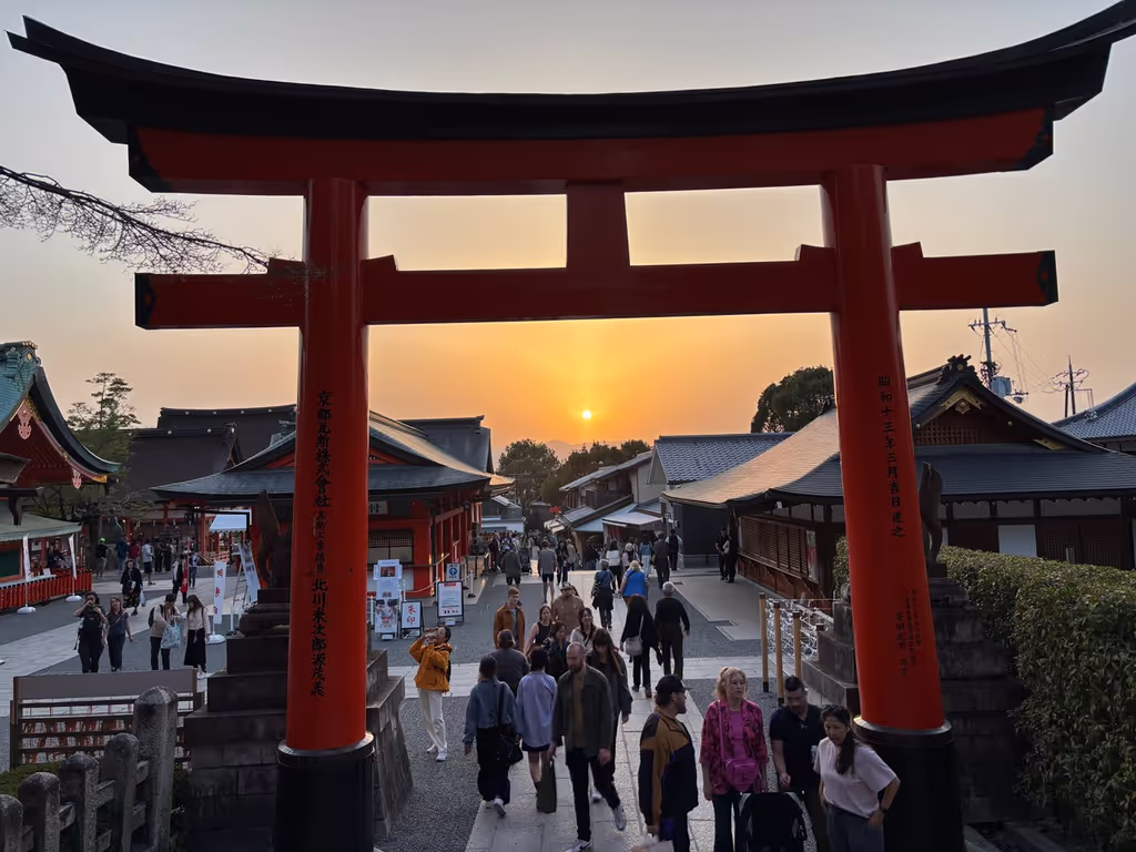 Kyoto Private Tour - Fushimi-inari sunset