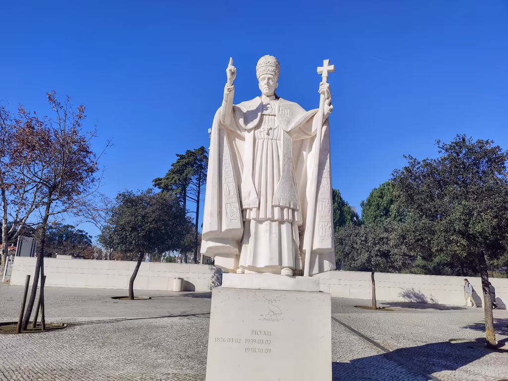 Fatima Private Tour - Pope Pius XII