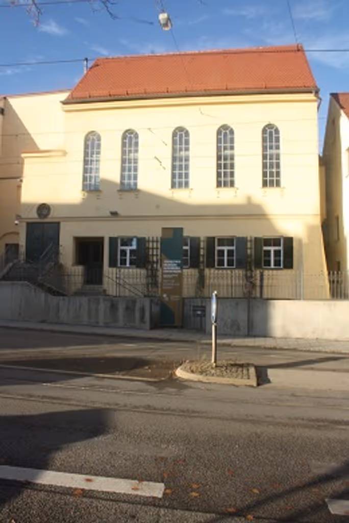 Augsburg Private Tour - Kriegshaber, Synagoge