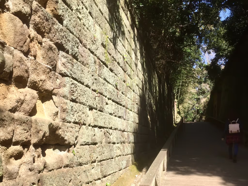 Kanagawa Private Tour - Path which was built for the fortress
