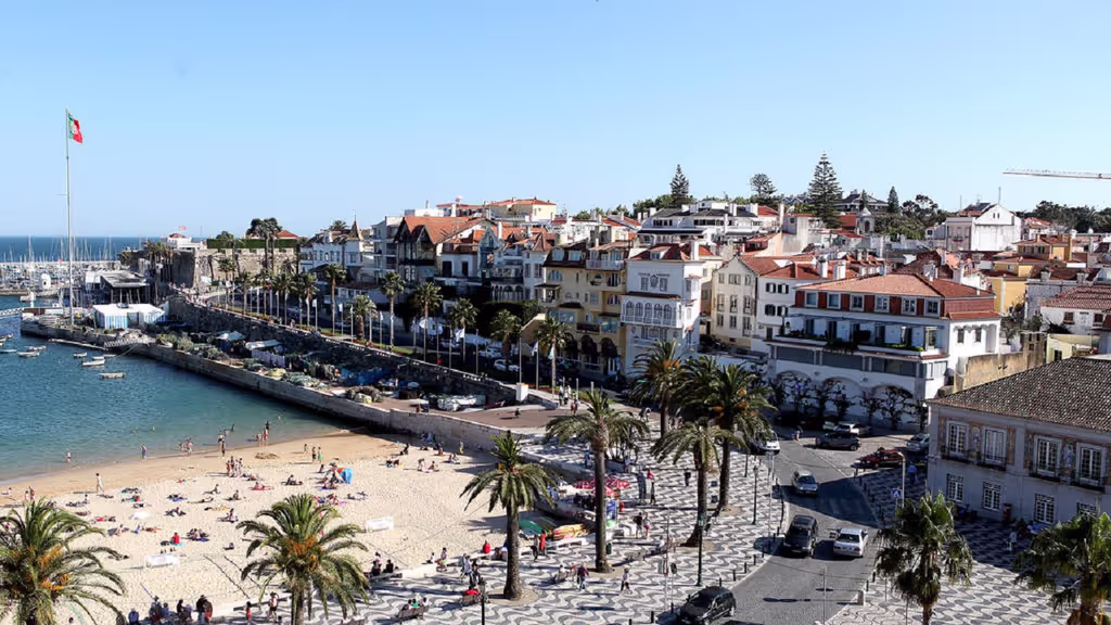 Lisbon Private Tour - Historic Centre of Cascais