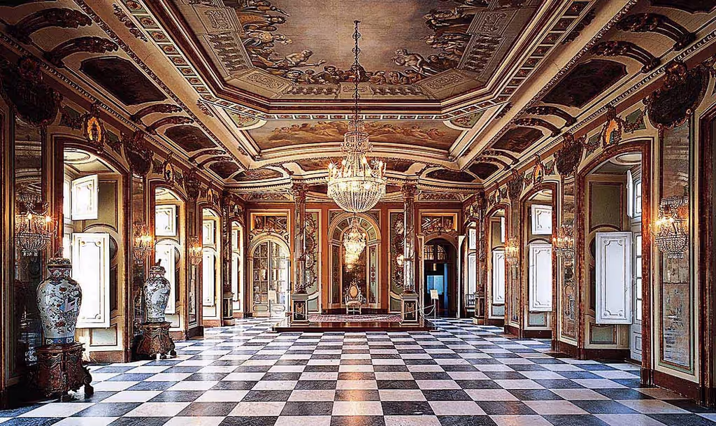 Lisbon Private Tour - Queluz National Palace