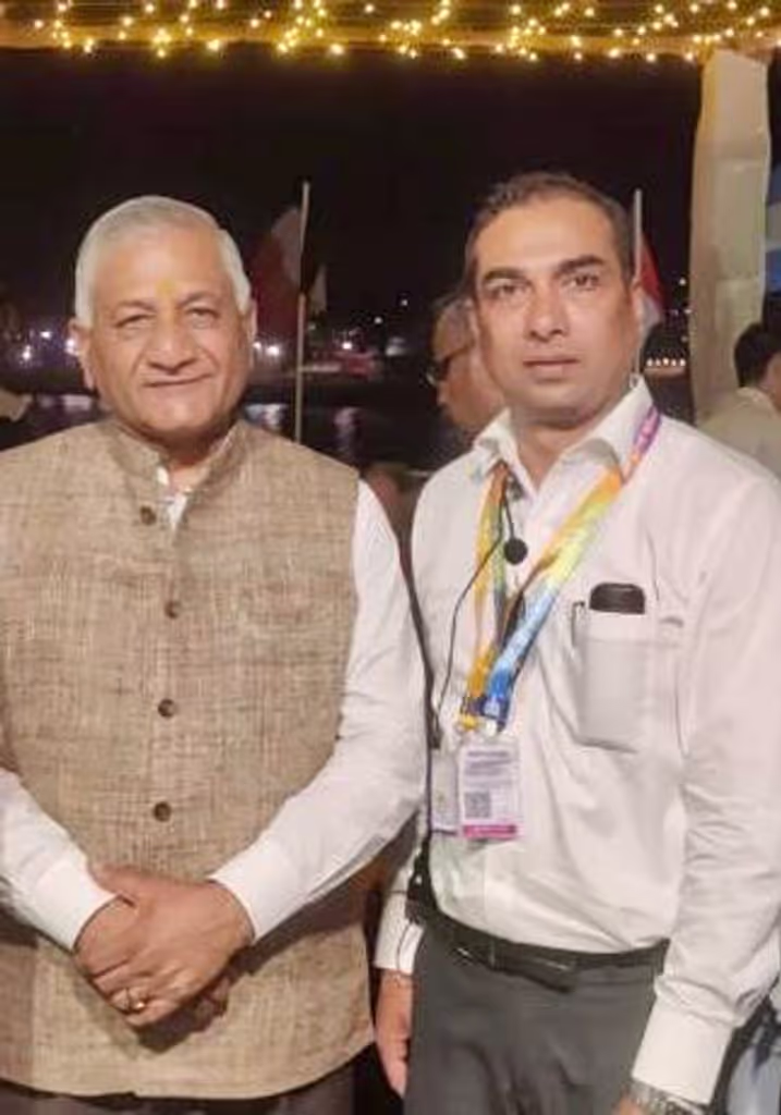 Varanasi Private Tour - On duty with General VK Singh during G20 summit