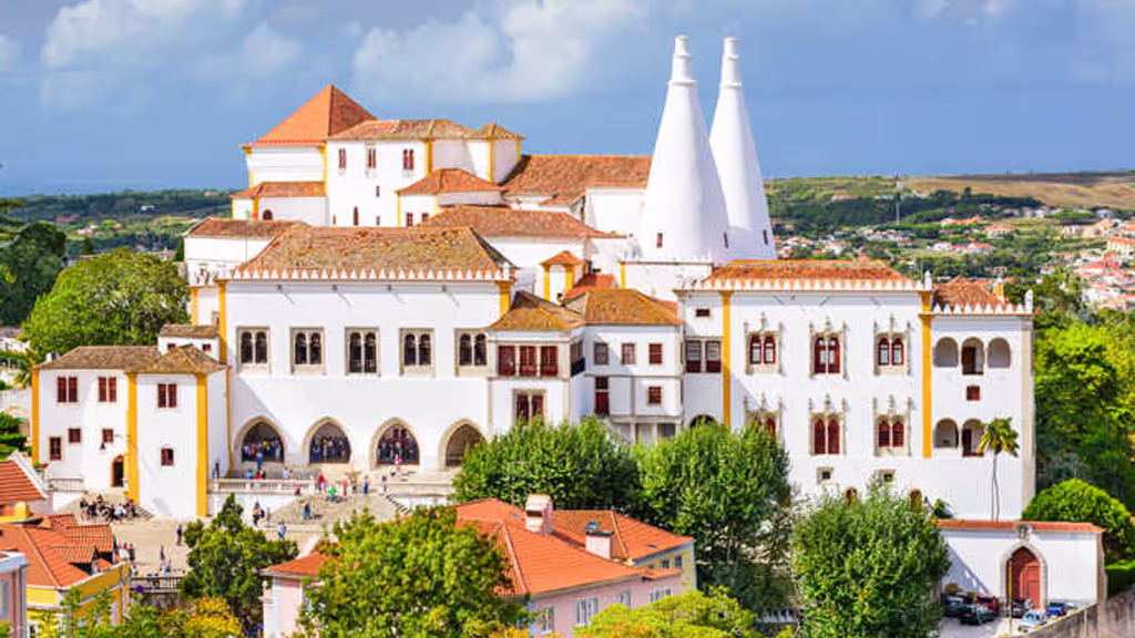 Lisbon Private Tour - The Sintra Nacional Palace