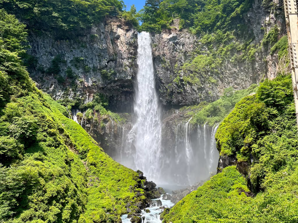 Tokyo Private Tour - Kegon Waterfall in spring