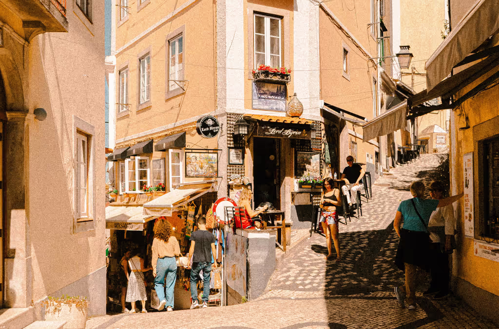 Lisbon Private Tour - Historic Centre of Sintra