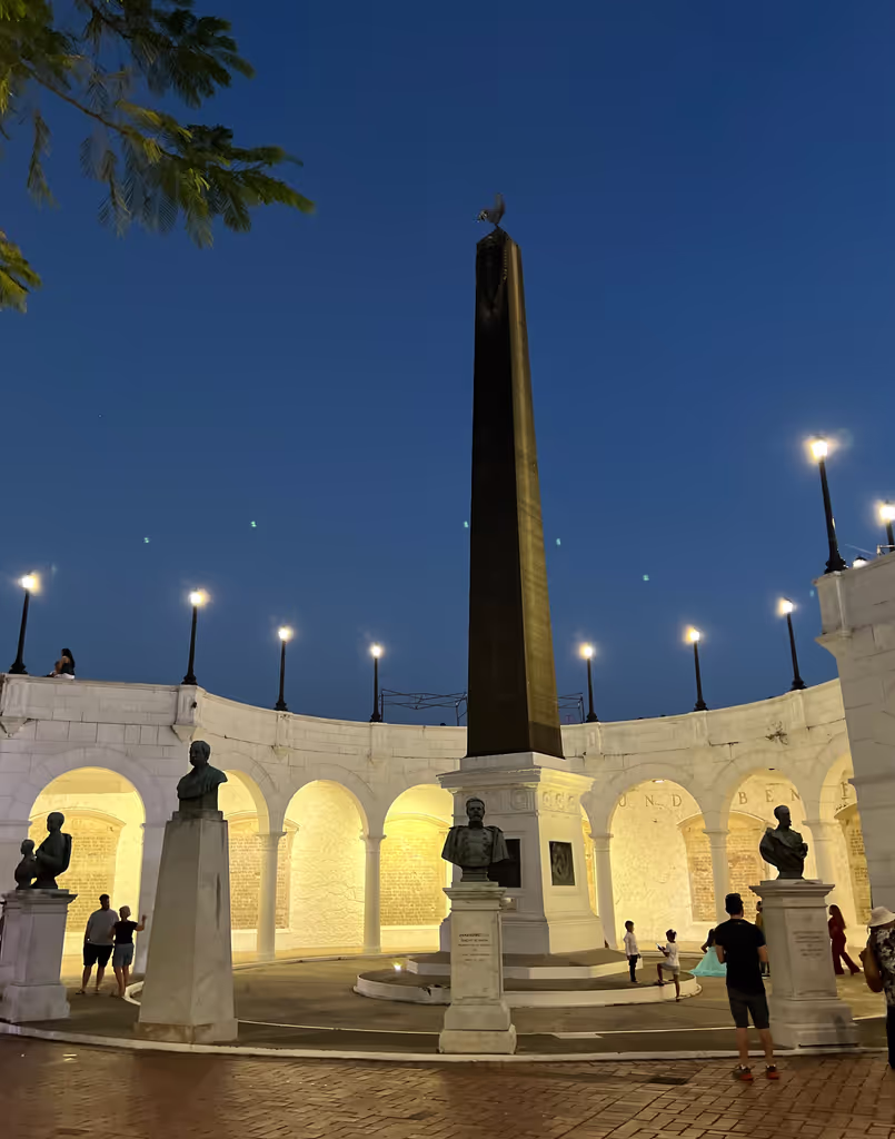 Panama City Private Tour - French Plaza