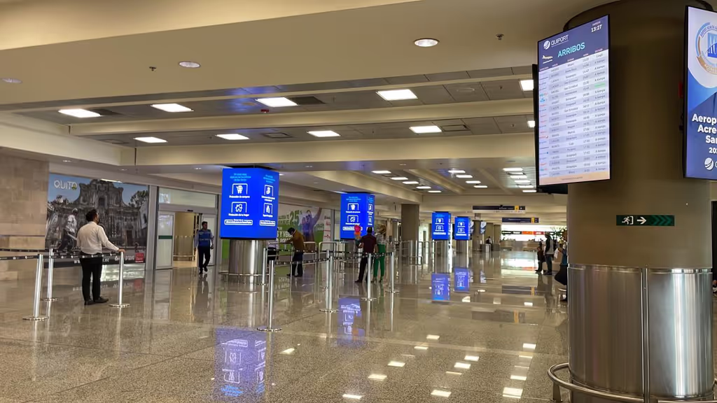 Quito Private Tour - Mariscal Sucre airport