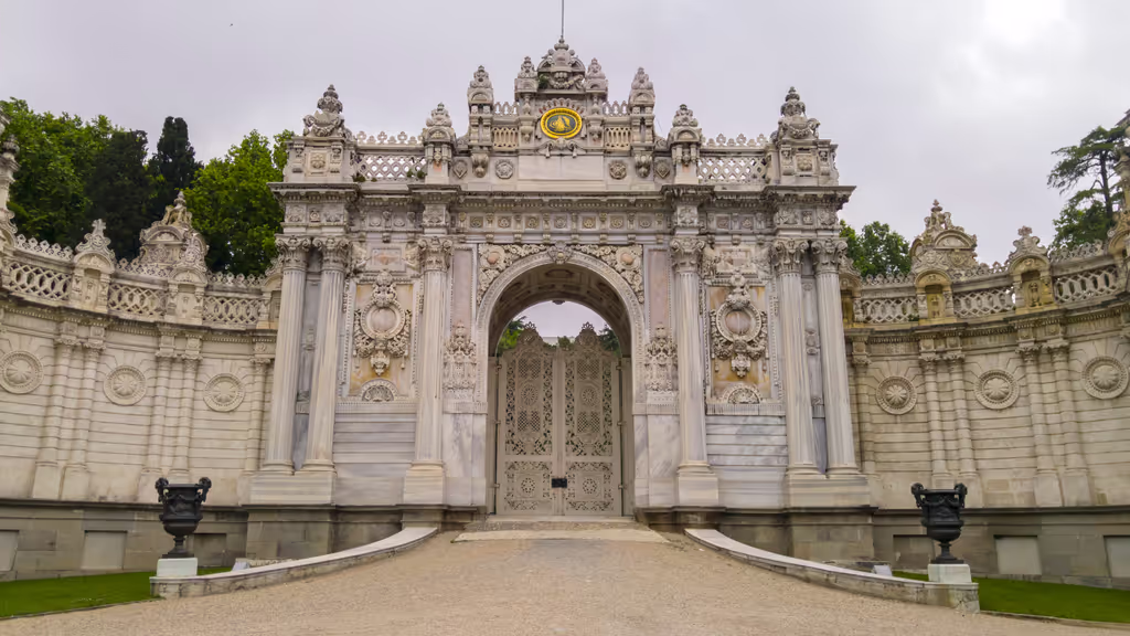 Istanbul Private Tour - Dolmabahçe Palace
