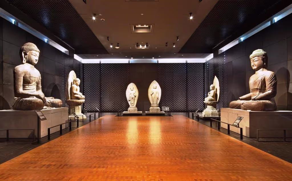 Seoul Private Tour - Ancient Buddhist Sculpture room