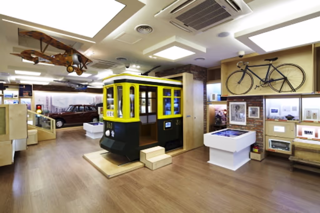 Seoul Private Tour - Showcasing 1970s technology