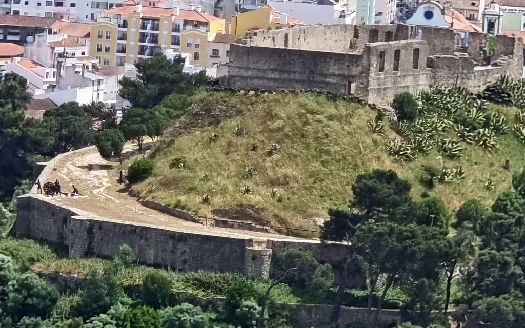 Lisbon Private Tour - Castle of Torres Vedras