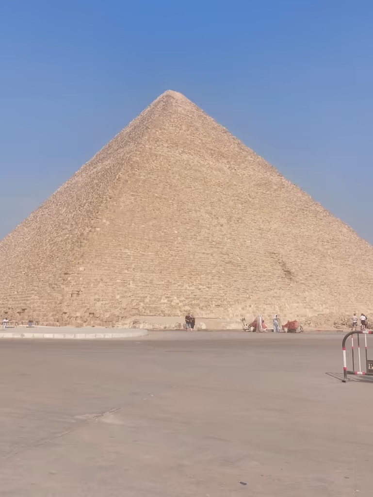 Giza Private Tour - Great pyramid