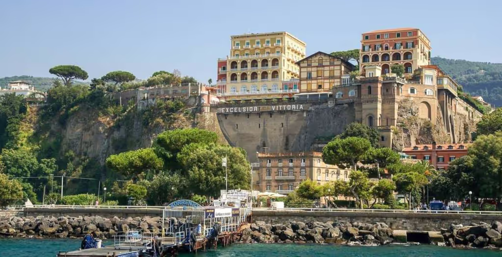 Naples Private Tour - Sorrento