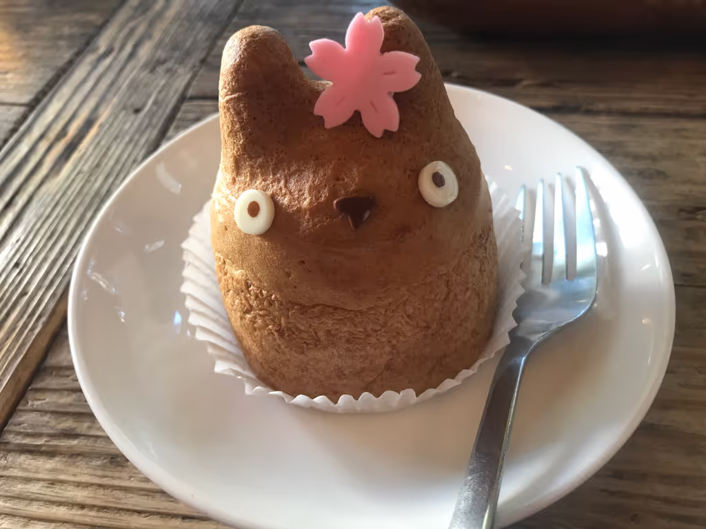 Tokyo Private Tour - Totoro cream puff at TOLO Coffee and Bakery