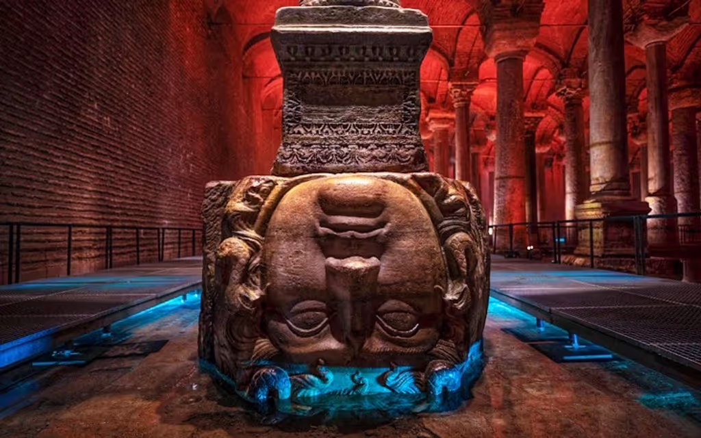 Istanbul Private Tour - Basilica Cistern (Medusa)