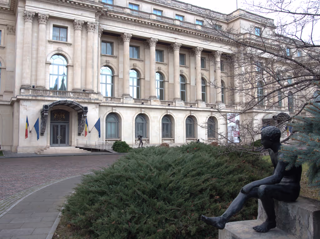 Bucharest Private Tour - royal palace