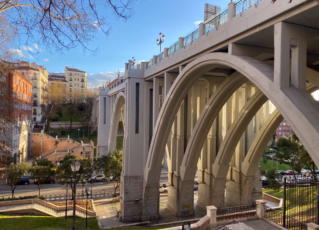 Madrid Private Tour - Segovia Viaduct