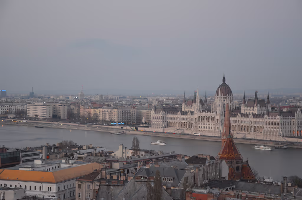 Budapest Private Tour - View (Parliament)