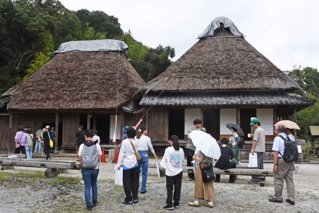 Kagoshima Private Tour - Old houses in Iriki Samurai Residence District