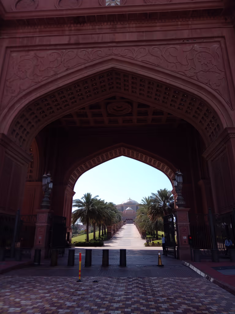 Dubai Private Tour - Emirates Palace photo stop