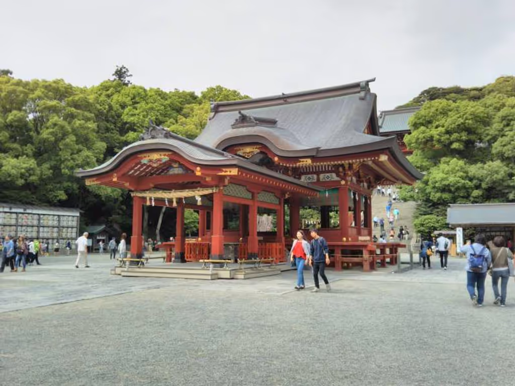 Kanagawa Private Tour - Tsurugaoka Hachimangu.