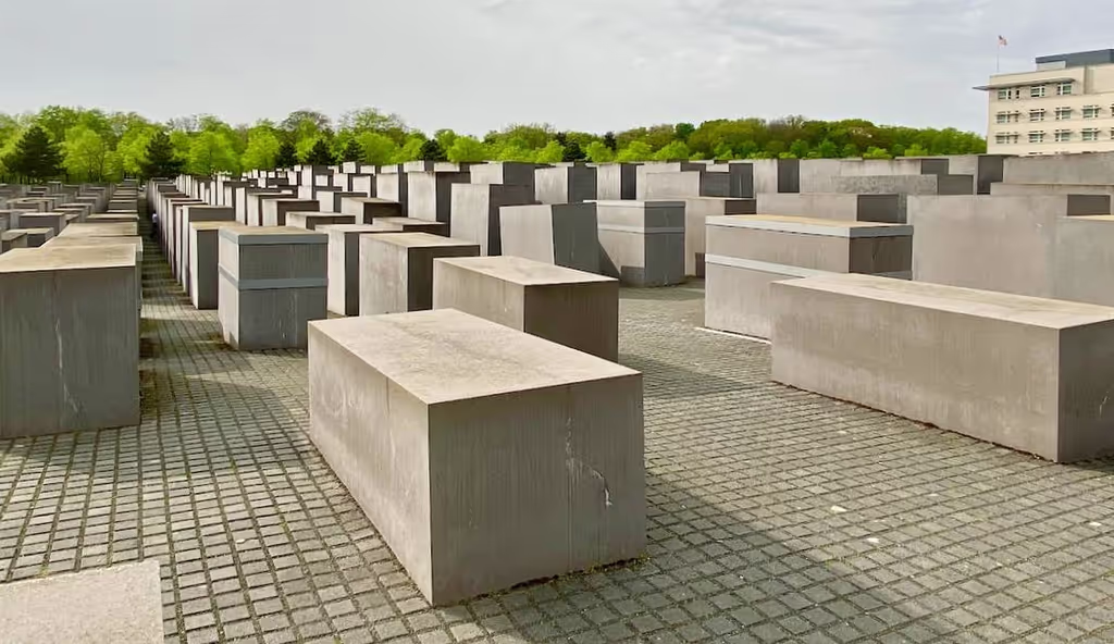 Berlin Private Tour - The Holocaust Memorial
