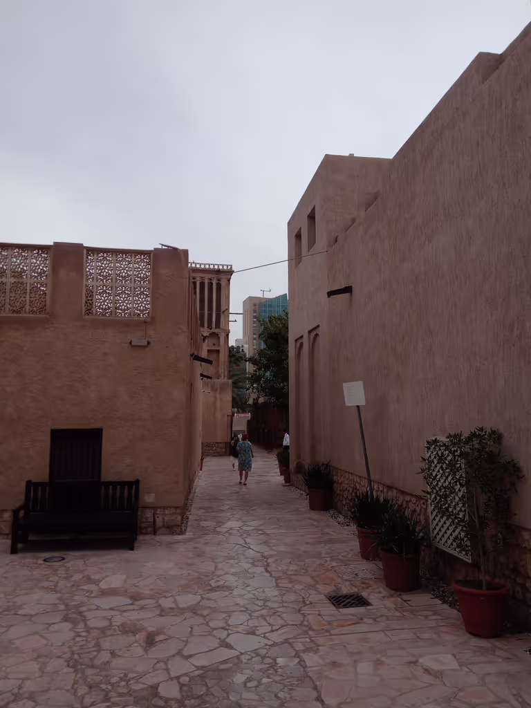 Dubai Private Tour - Al Fahidi houses
