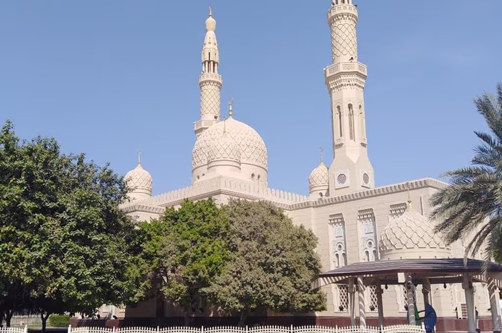 Dubai Private Tour - Jumeirah Mosque