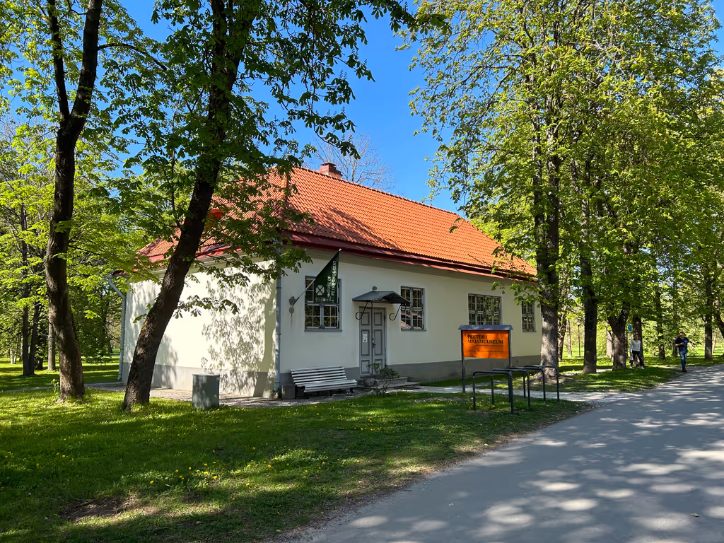 Tallinn Private Tour - Peter the Great museum