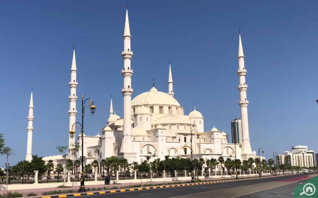Dubai Private Tour - Fujeirah Grand Mosque